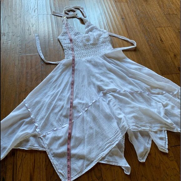 Bohemian White Halter Top Crochet Dress‎ - Picture 14 of 14